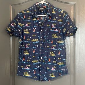 Forever 21 button down shirt xs